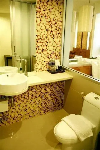 Double Suite (full double bed)