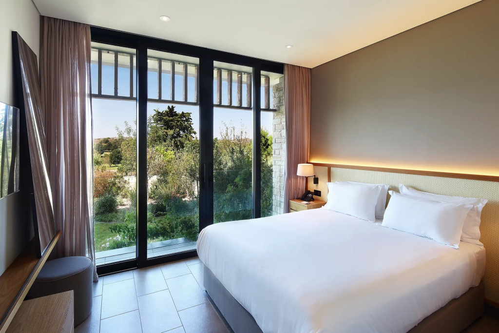 Garden Executive Quadruple Suite