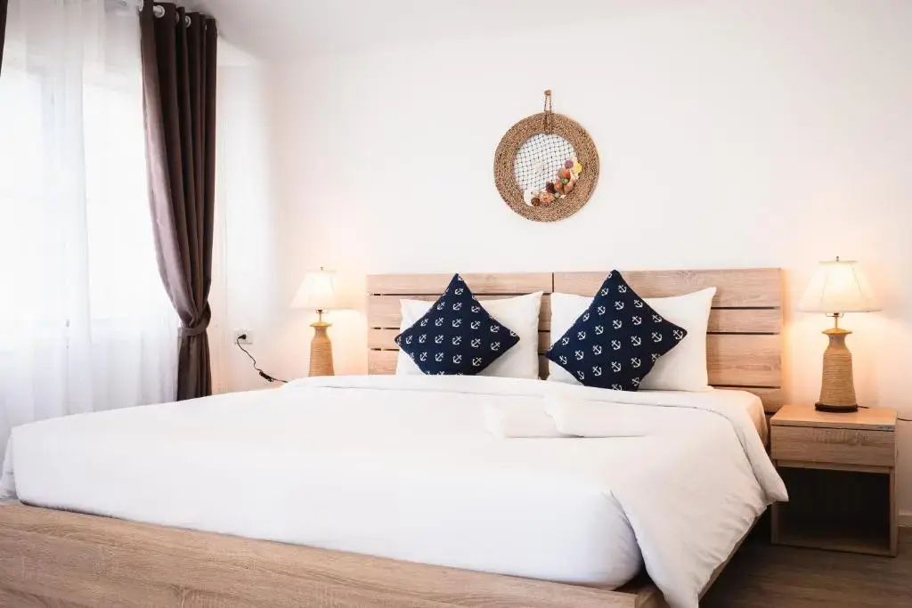 Horizontal View Double Villa (full double bed)