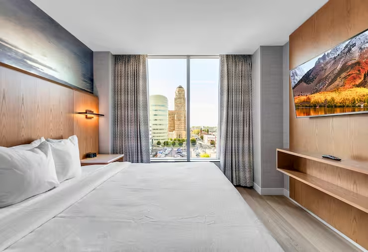 2 Room Executive Double Suite (full double bed)