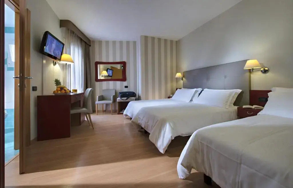 Hotel Orient & Pacific - Chambres