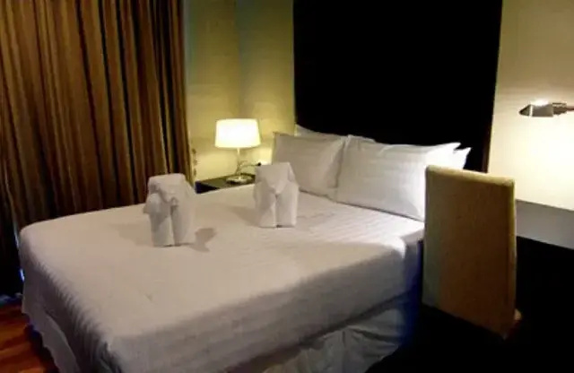 Double Studio (full double bed)