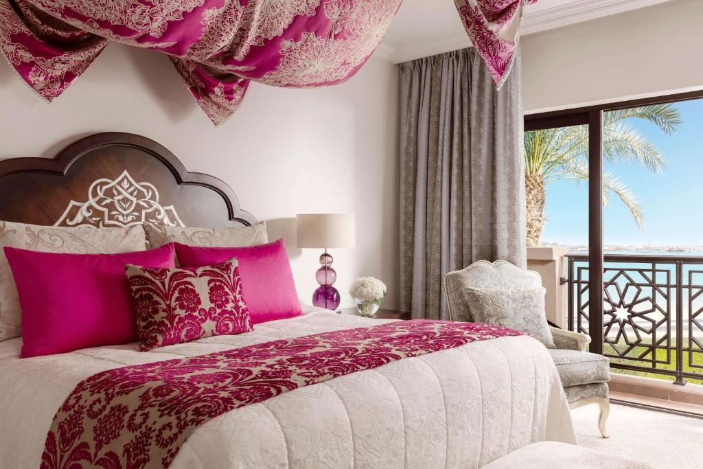 2 Bedrooms Arabian Court Executive Suite