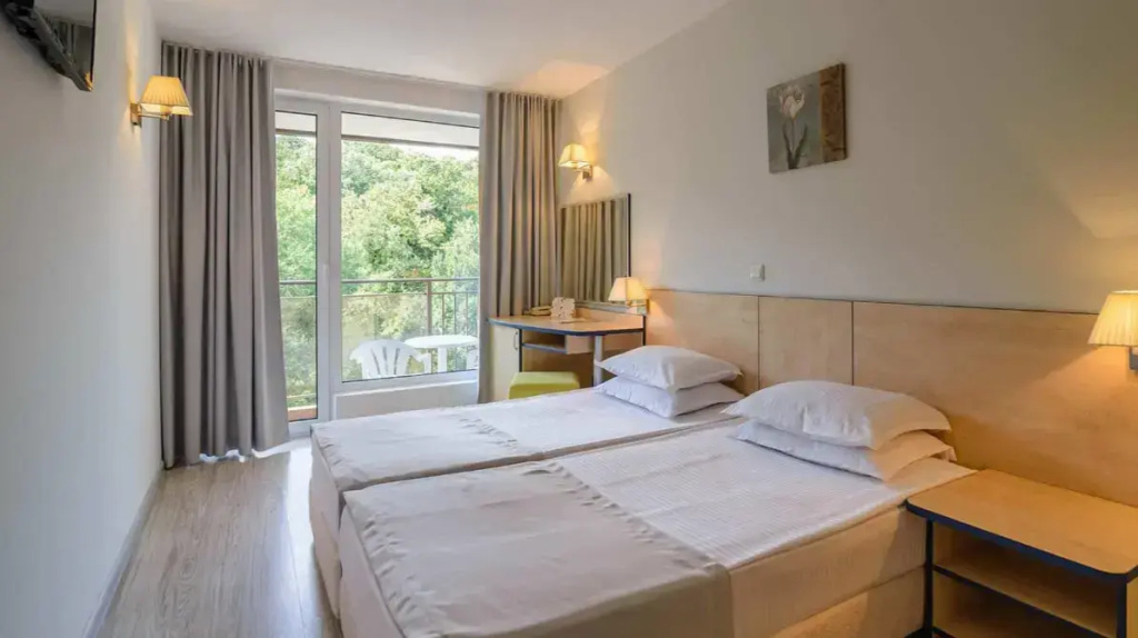 Madara Park Hotel - Chambres