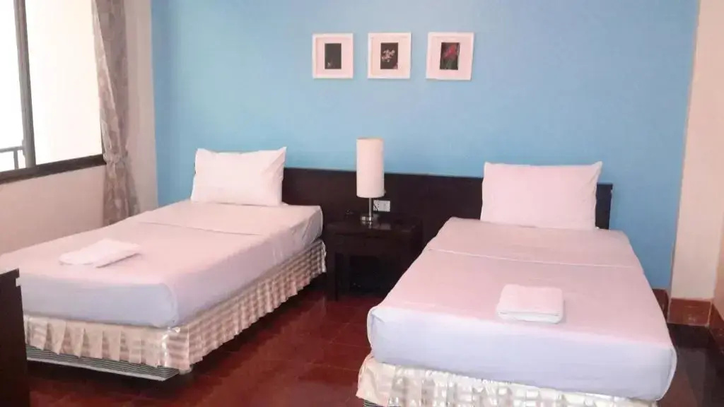 Standard with Fan Double room (full double bed)
