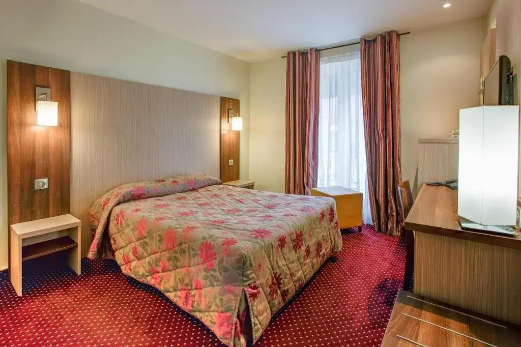 Hôtel Terminus Montparnasse 45