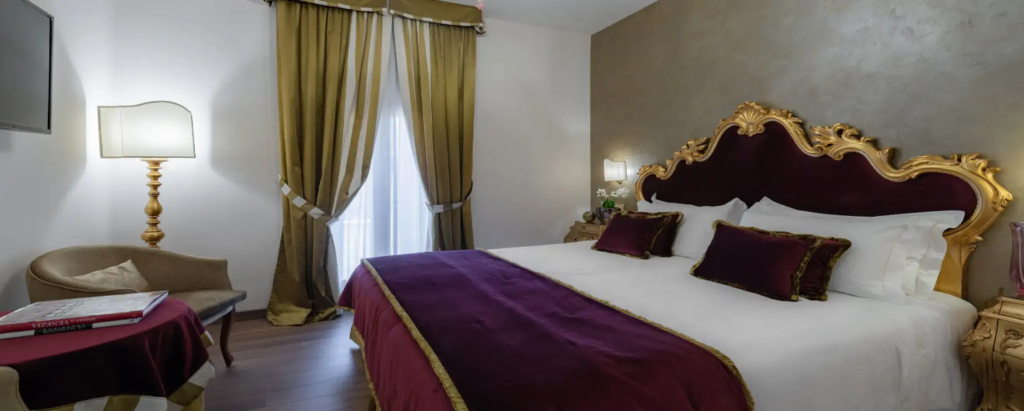 Classic Special Double room (full double bed)