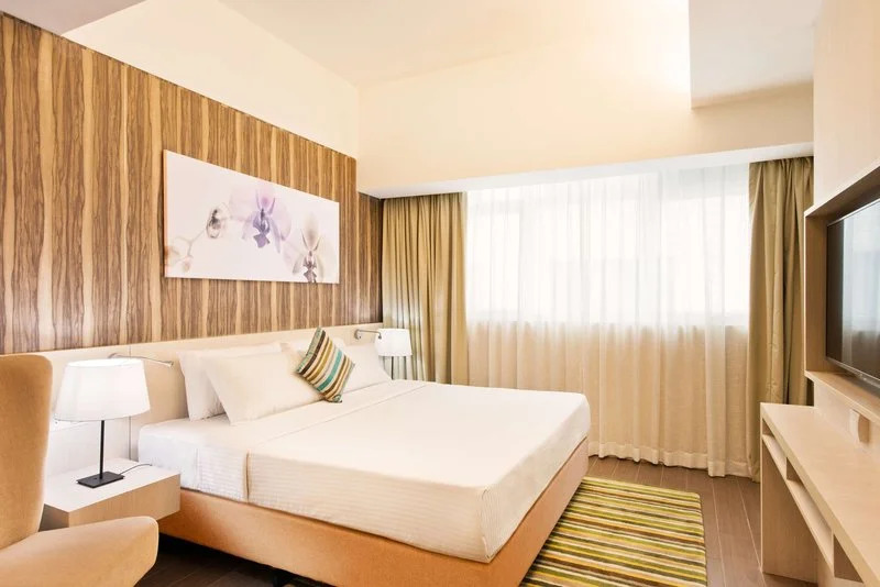 Трёхместный полулюкс с 2 комнатами в Oasia Suites Kuala Lumpur
