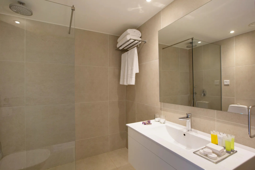 Venus Beach Hotel - Chambres