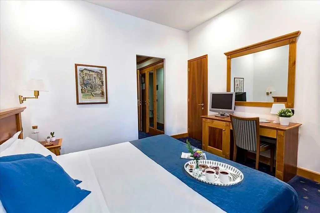 Superior Single room