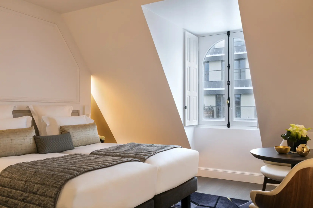 Deluxe Double room (twin beds)
