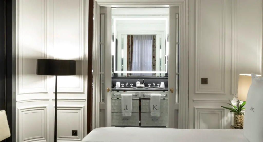 J.K. Place Paris 58