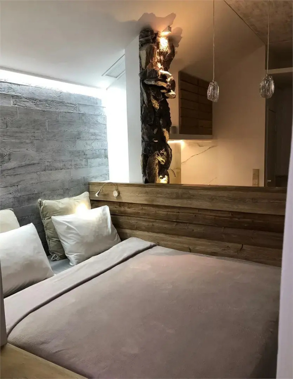 Light Bliss Double Apartment (full double bed)