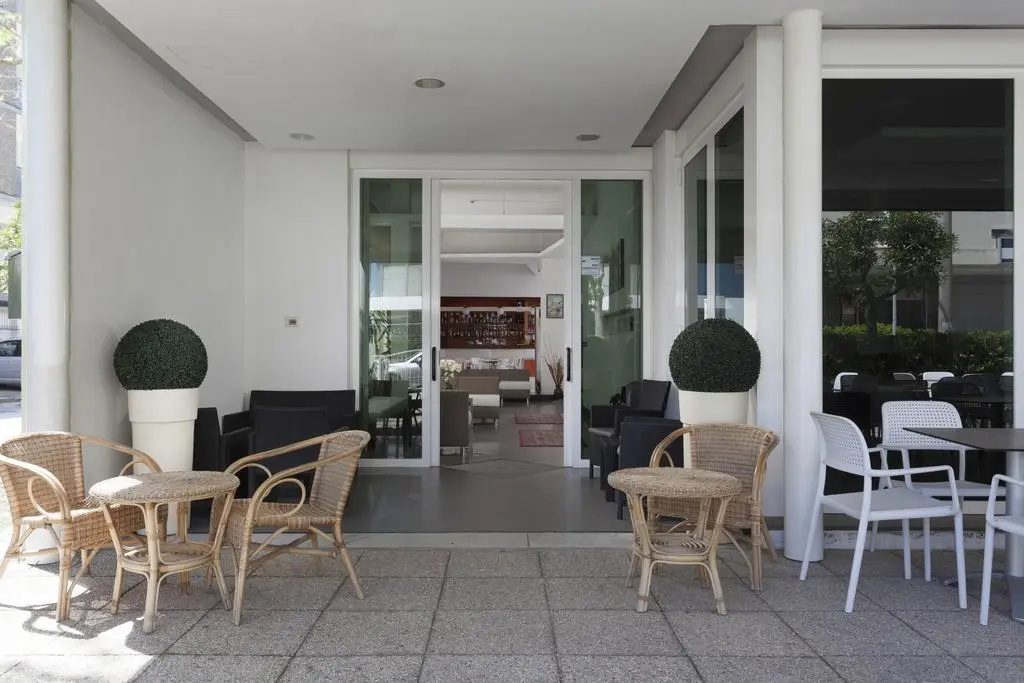 Hotel photo 15