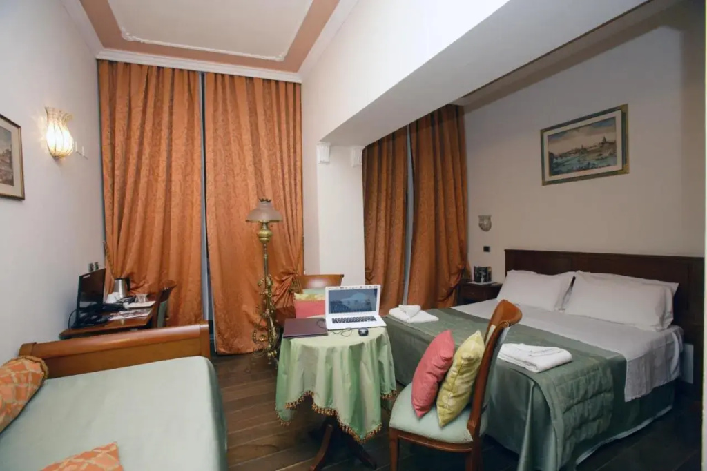 Hotel photo 14