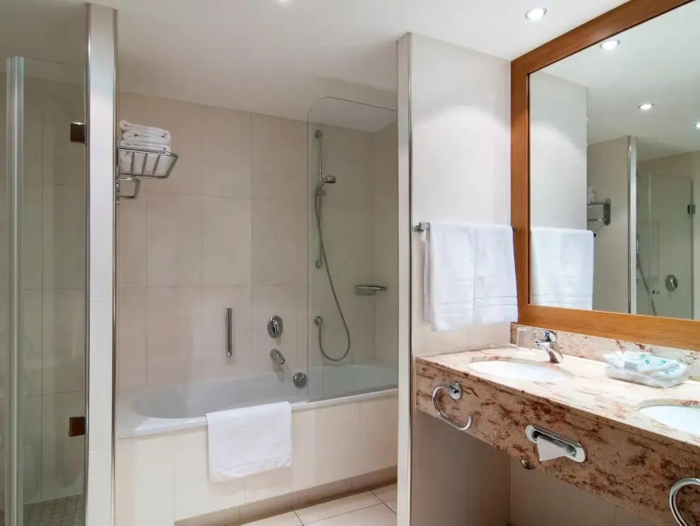 Holiday Inn Nürnberg City Centre by IHG - Chambres