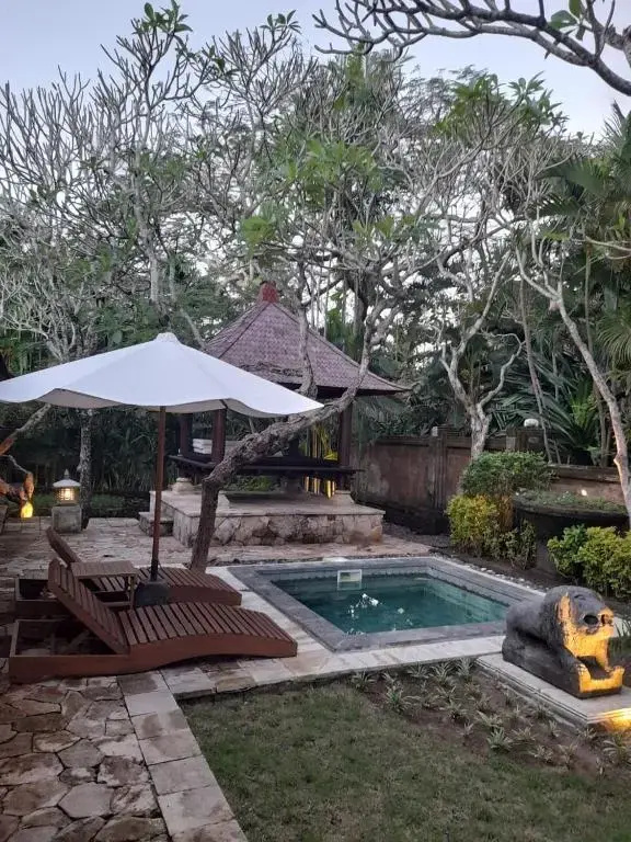 The Royal Beach Seminyak Bali - Chambres
