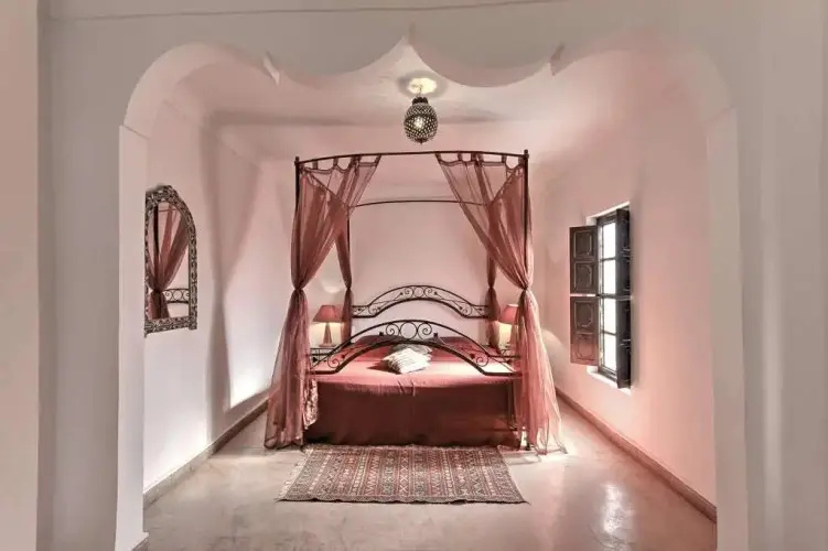 Royal Double Suite (full double bed)