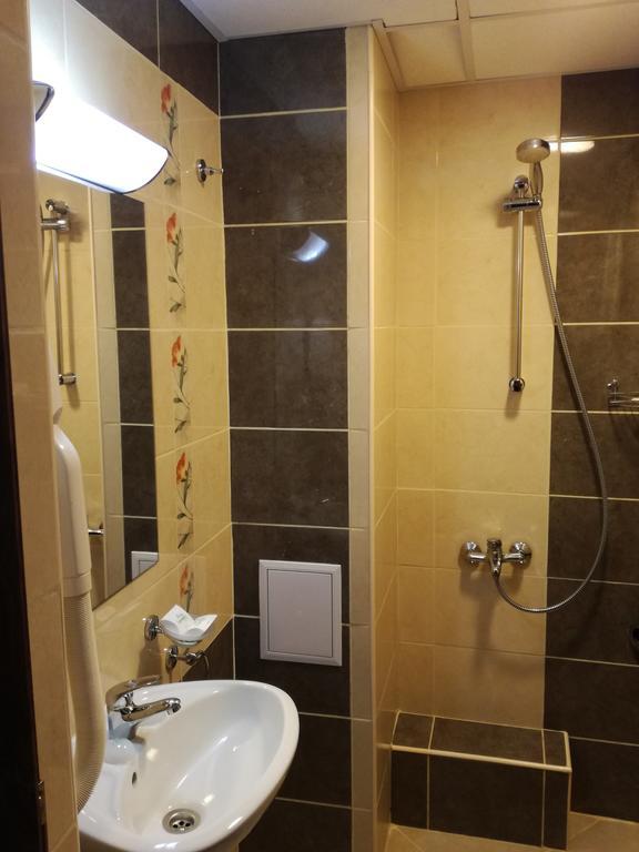 Paradise Spa Hotel