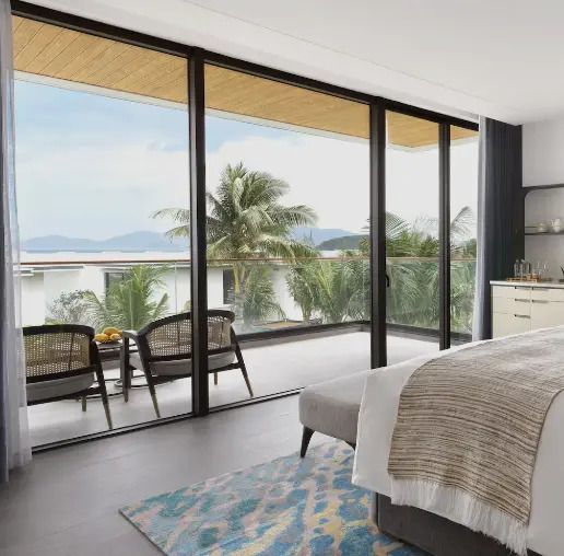 Вилла с бассейном Lush с 3 комнатами в Villa Le Corail, A Gran Melia Hotel