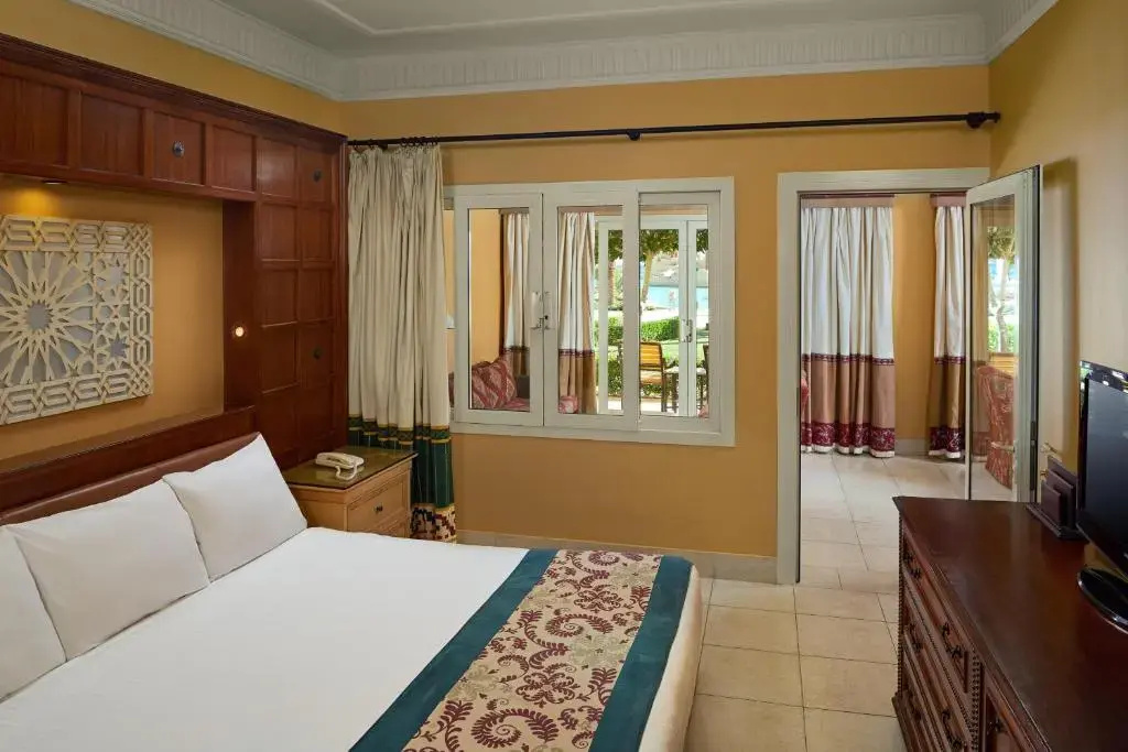 Double Family Suite (full double bed)