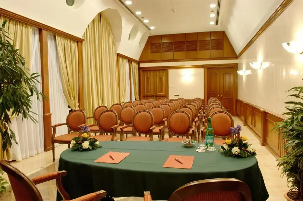 Andreola Central Hotel - Général