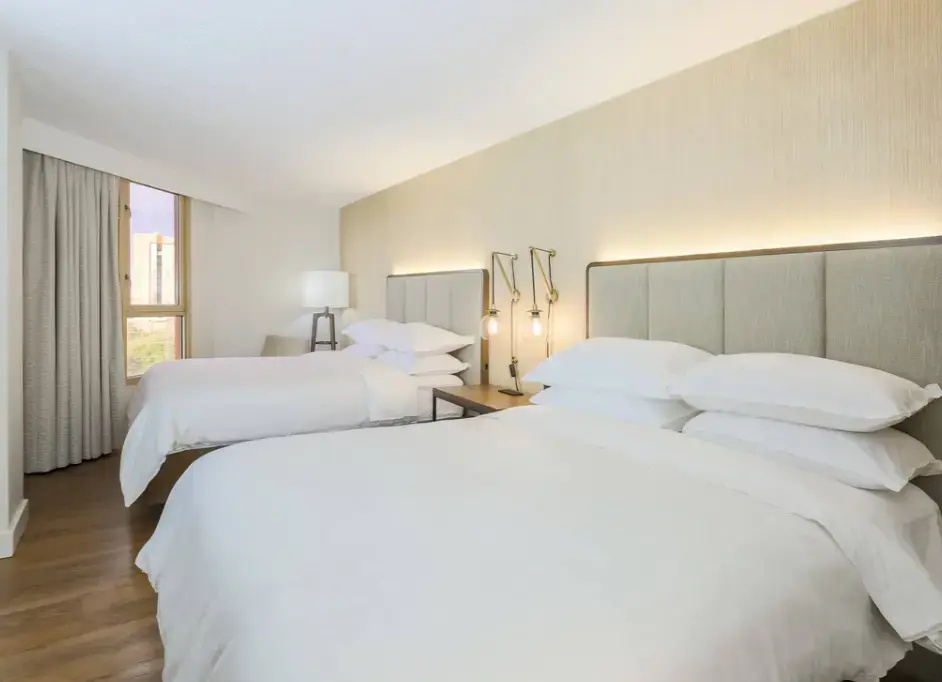 Sheraton Suites Market Center Dallas - Chambres