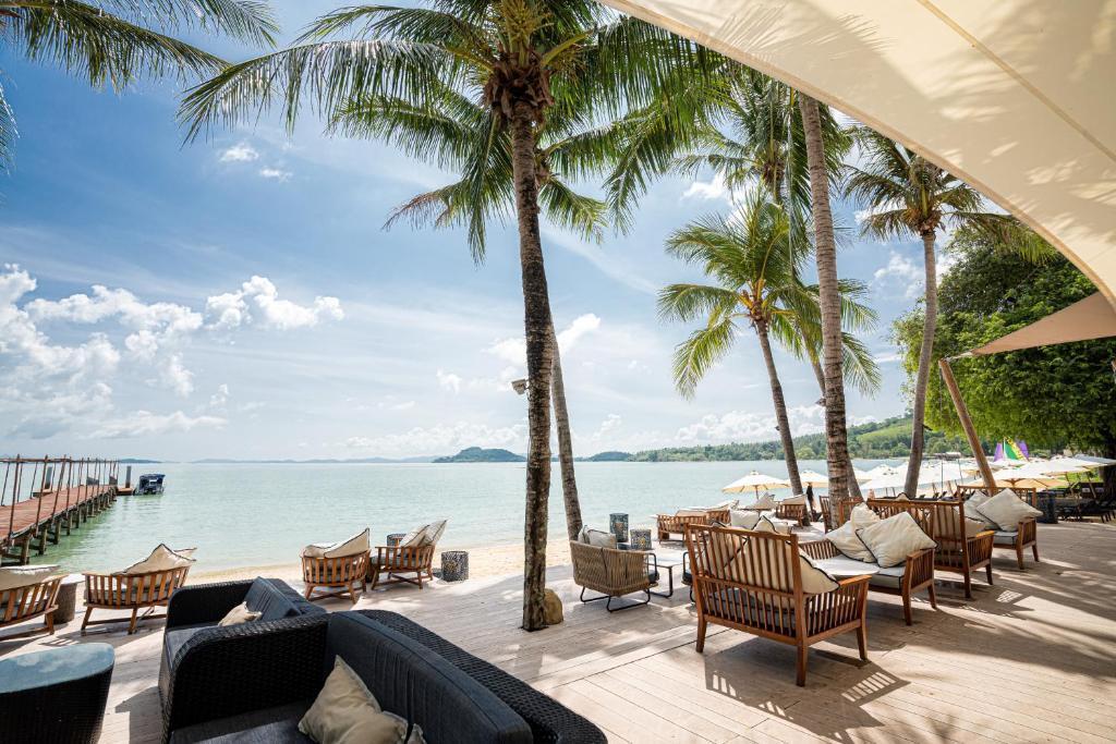 Barcelo Coconut Island
