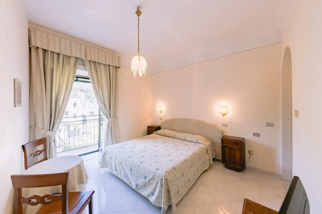 Superior room with balcony