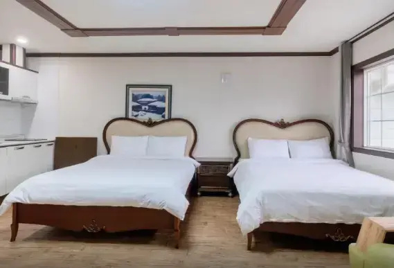 Deluxe Quadruple room