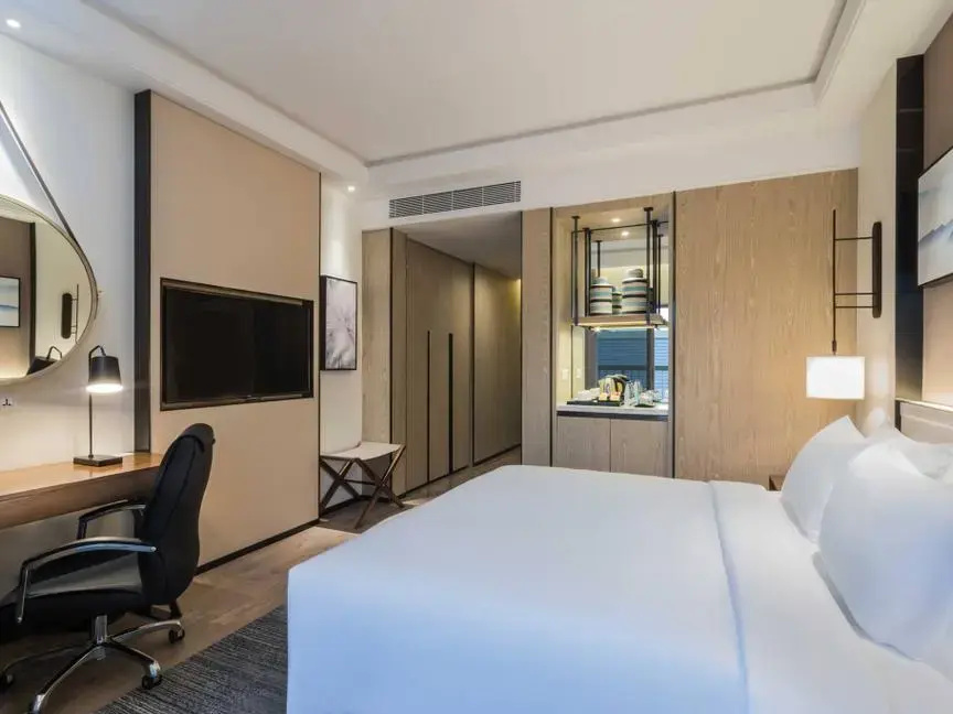 Double Junior Suite (full double bed)