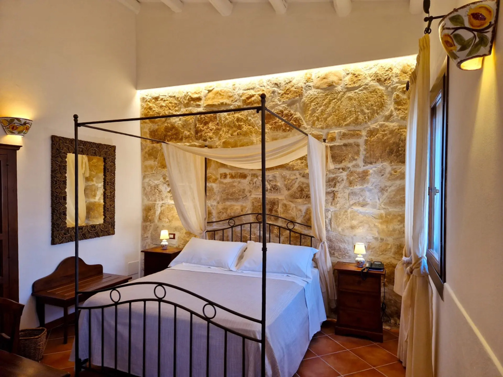 La Corte Del Sole - Chambres