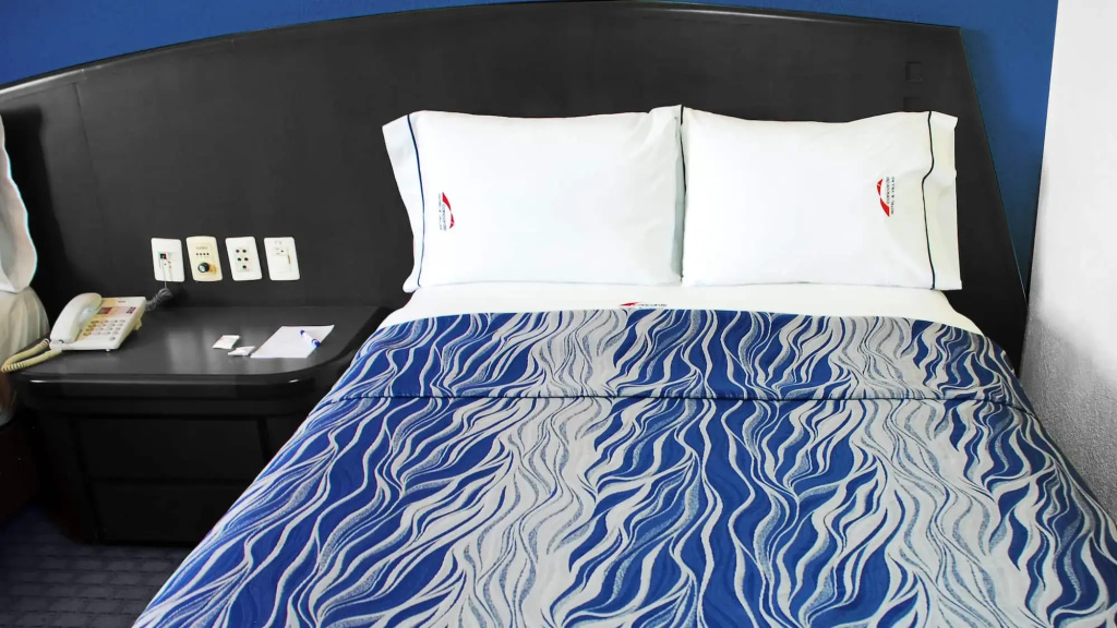 Standard Double room (twin beds)