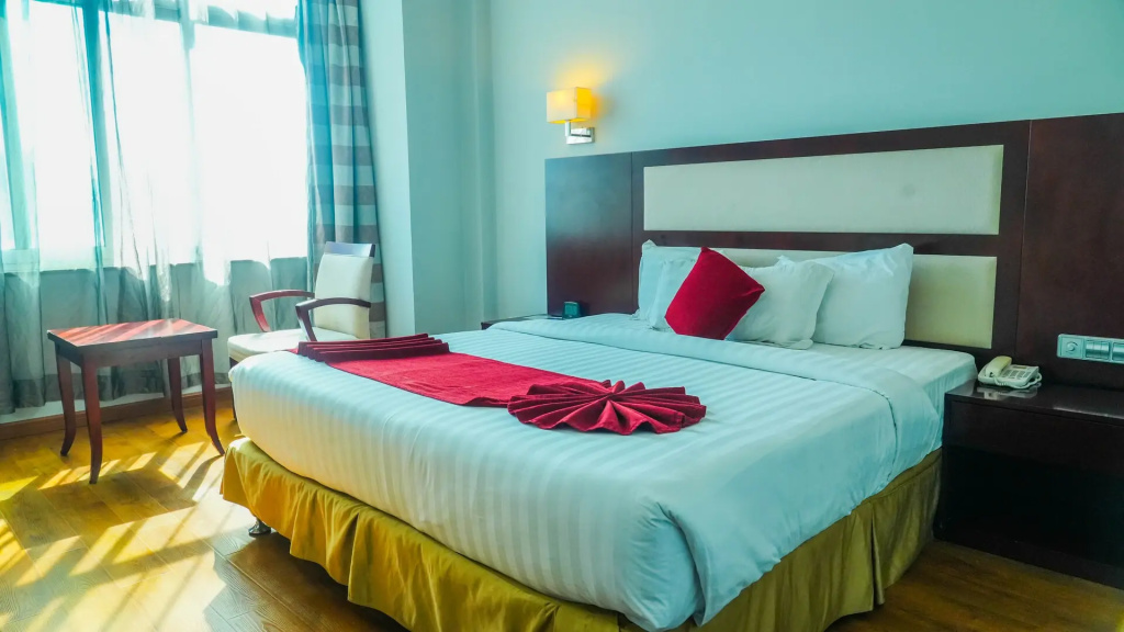 Presidential Junior Suite
