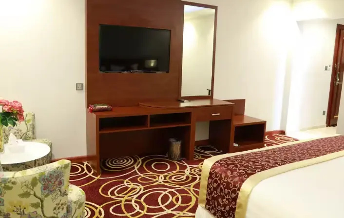 Deluxe Double Suite (full double bed)