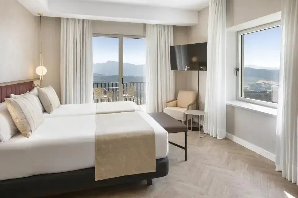 Catalonia Reina Victoria Hotel - Chambres