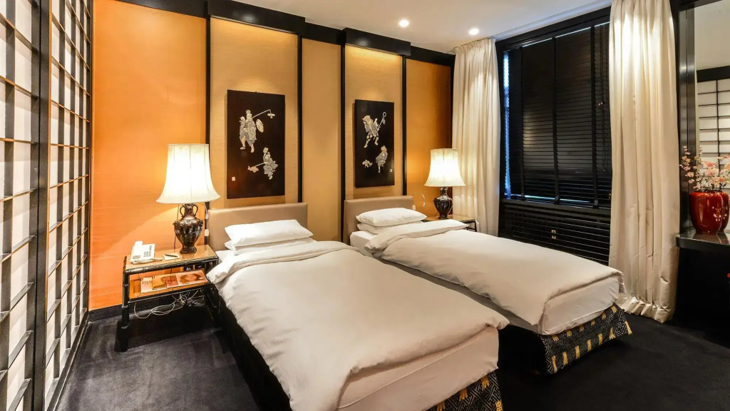 Deluxe Double room (twin beds)