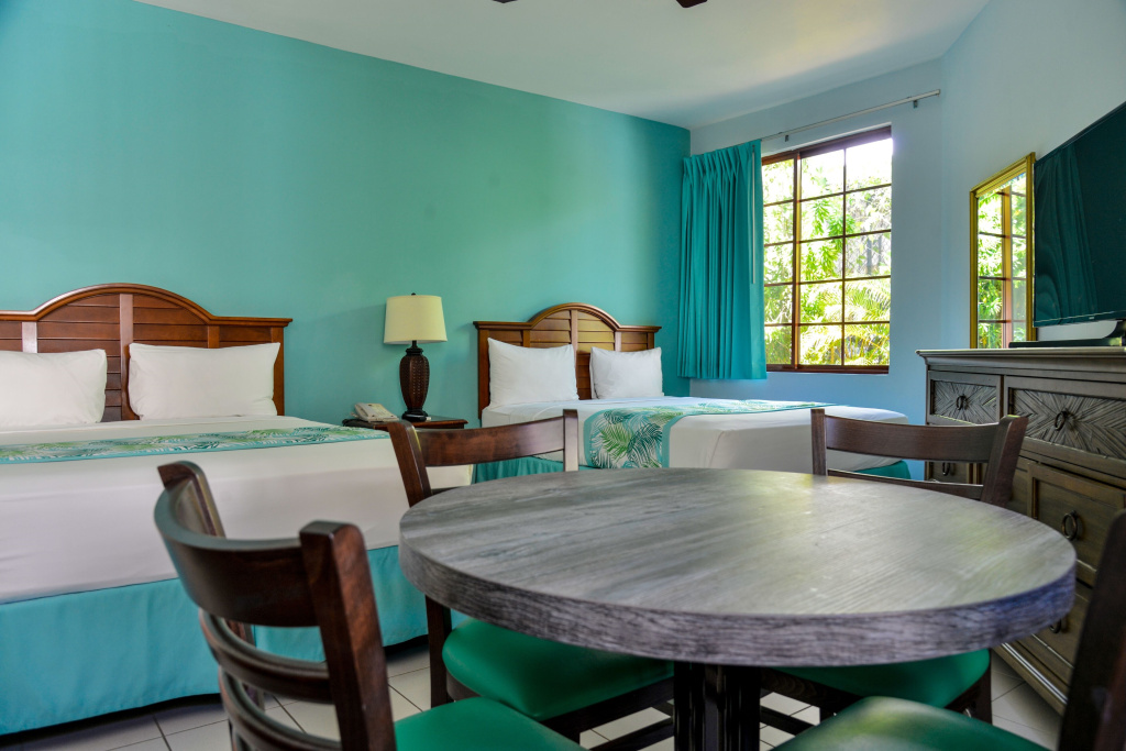 Quadruple Suite