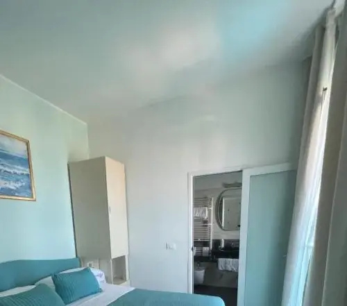 Superior Double room with sea view (twin beds)
