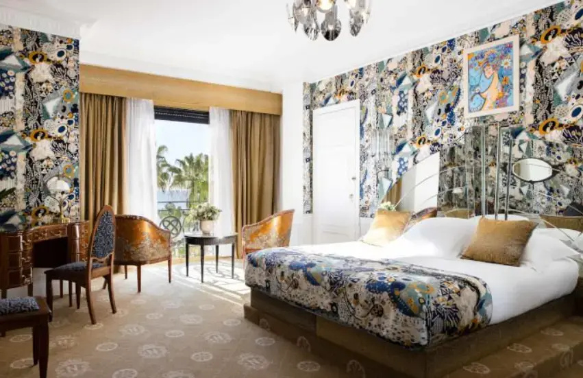 Deluxe Double room with sea view (full double bed)