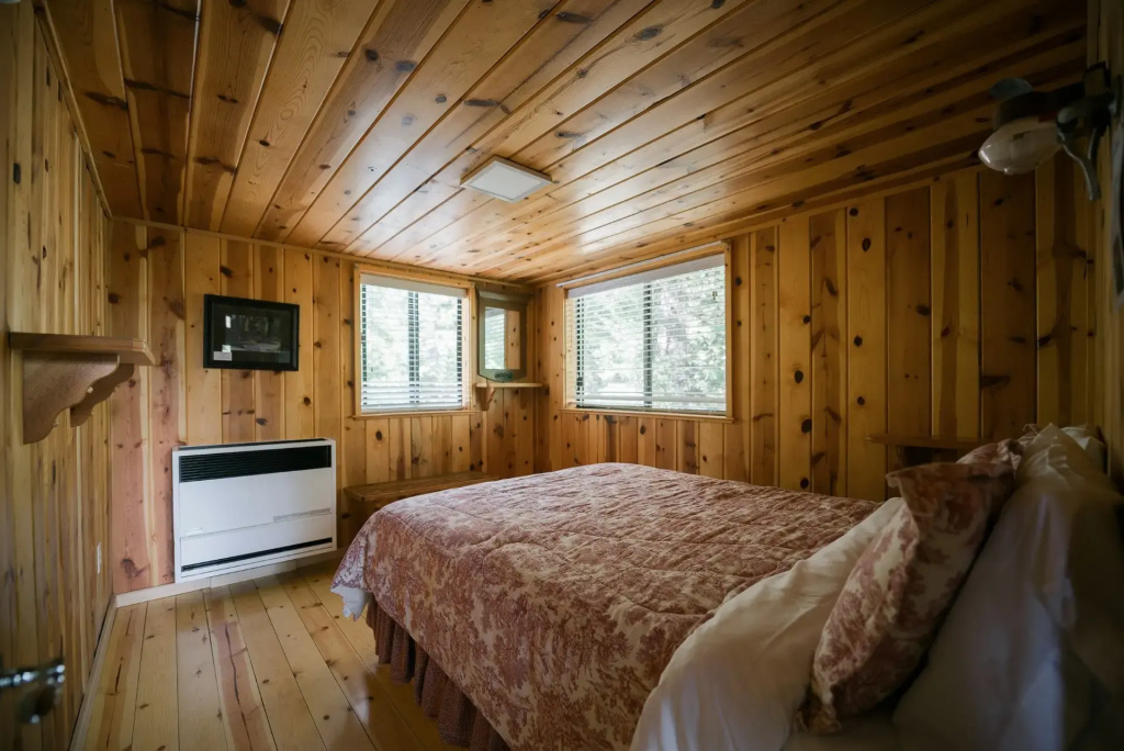 Paradise Ridge Chalet