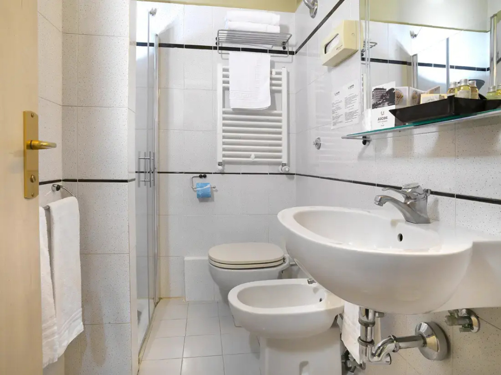 Hotel Ristorante Alcide - Chambres