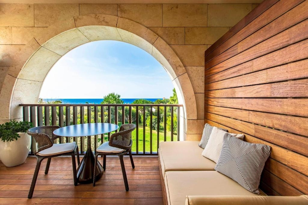 The Romanos, a Luxury Collection Resort - Chambres