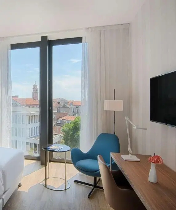 Avani Rio Novo Venice Hotel Room Type - Superior Double room with city view (full double bed)