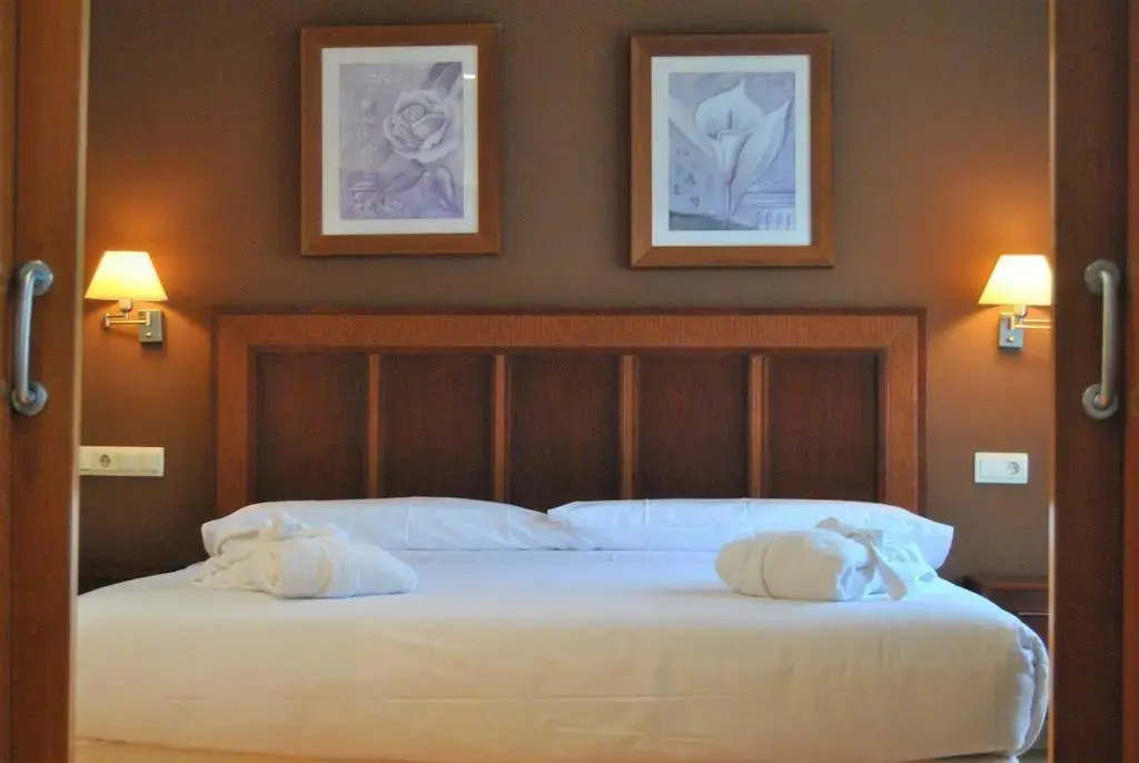 Hotel Santiago de León - Chambres