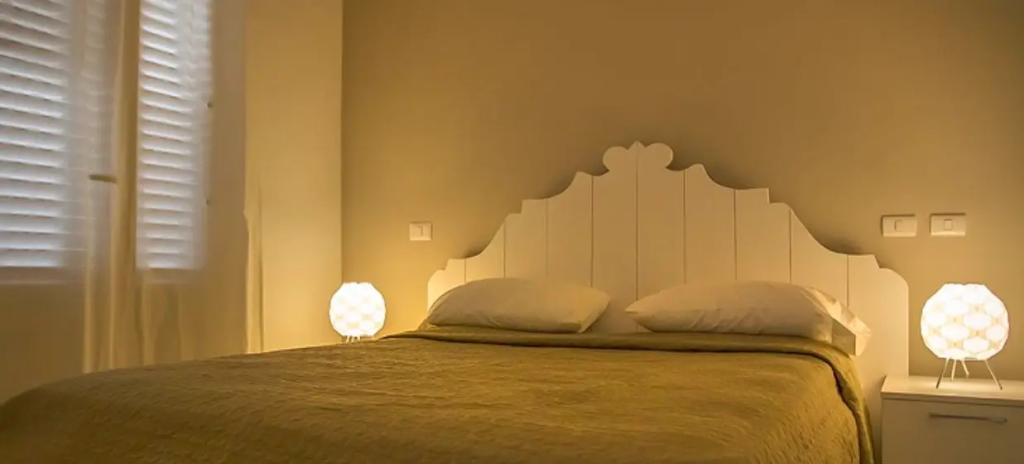 2 Bedrooms Apartment with garden view