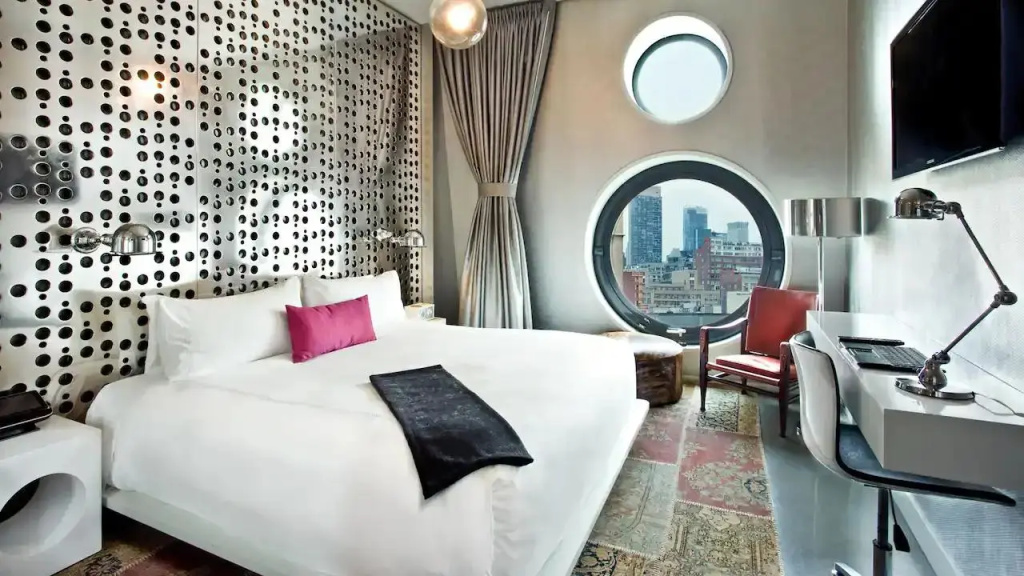 Bronze room, 2 full double beds room photo 1