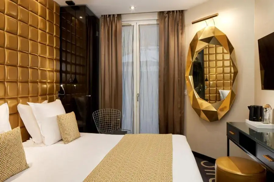 Deluxe Terrace Double room (full double bed)