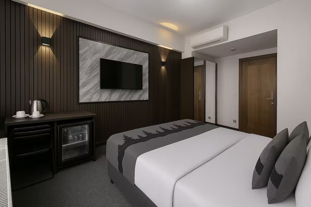Comfort Double room (full double bed)