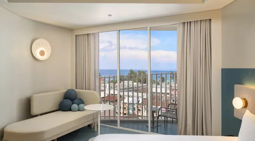 Номер Superior с видом на океан в Centara Karon Resort Phuket